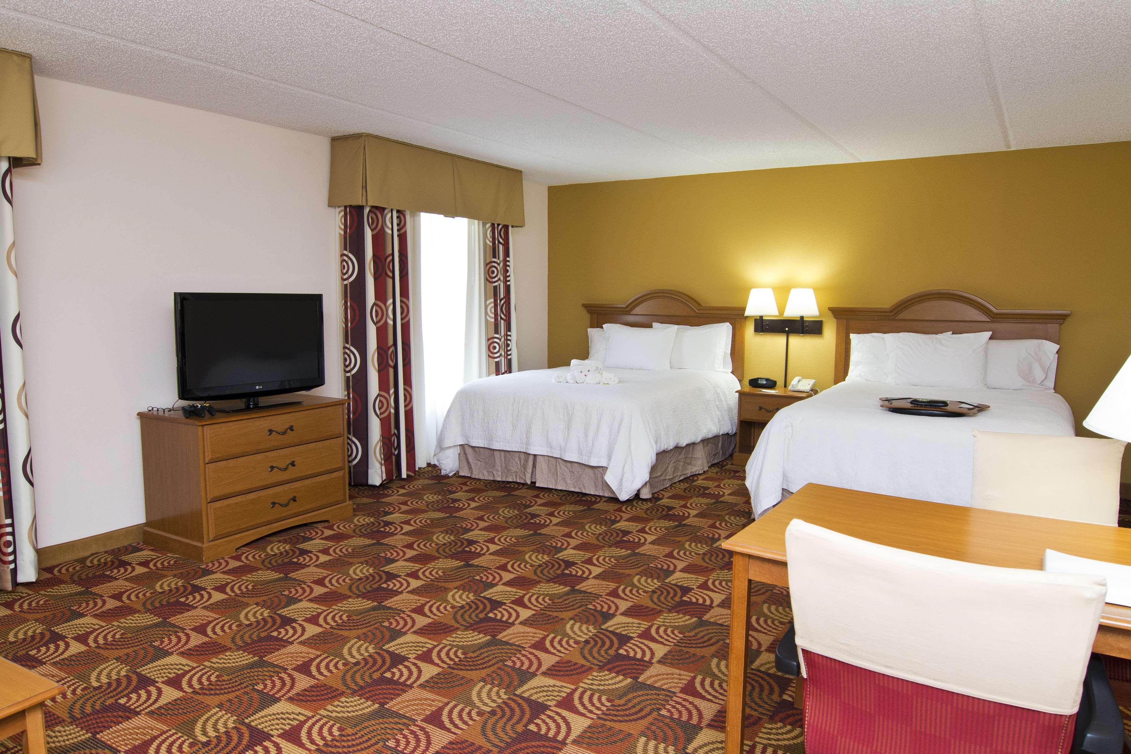 Hampton Inn & Suites Orlando International Drive North Стая снимка