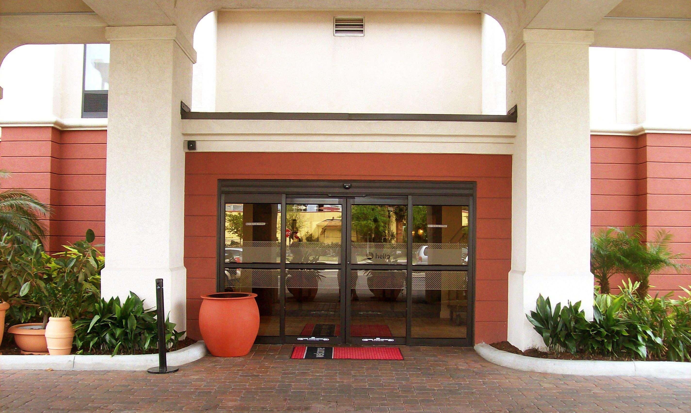 Hampton Inn & Suites Orlando International Drive North Екстериор снимка