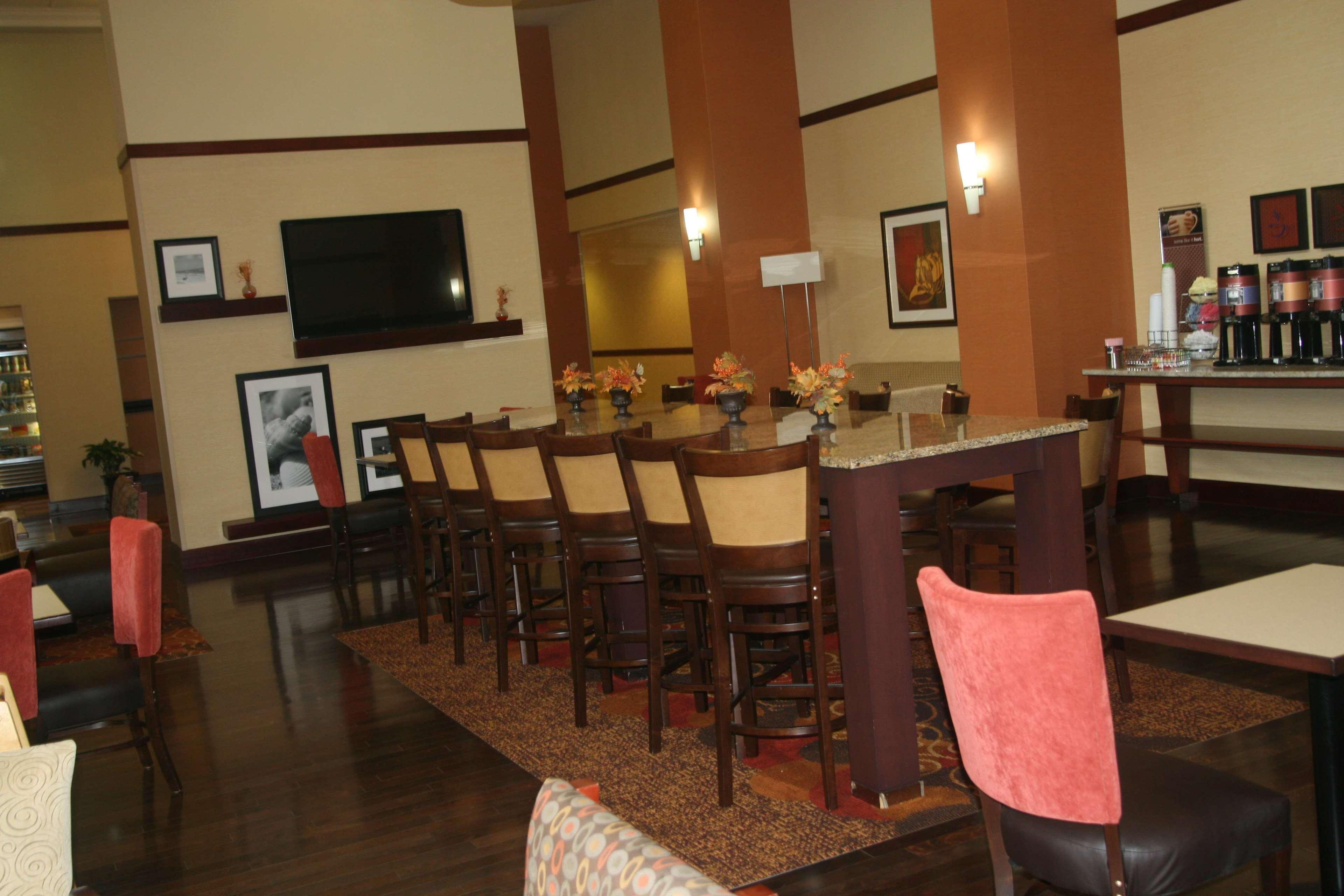Hampton Inn & Suites Orlando International Drive North Ресторант снимка